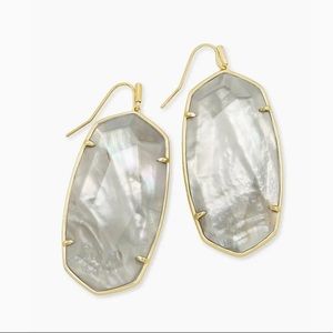 NWT Kendra Scott Faceted Danielle Gold Statement Earrings In Gray Illusion